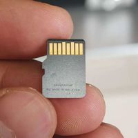 闲鱼低价TF卡泛滥成灾，128G卖几十元，背后有啥猫腻？