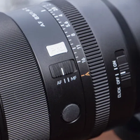 2000元国产自动对焦镜头，已能打平5000元原厂入门款，但你得知道它在哪会掉链子