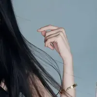小心，杨幂被“咬”，当心护眼变烫伤