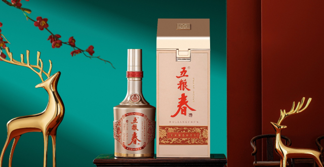 适合节日送礼白酒:从300元到800元,五粮春二代/和美/名门怎么选
