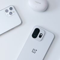 从手机到耳机再到平板：三款小尺寸好物，治好了我的“便携焦虑”