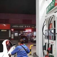 塑料包装涨、物流费涨、生鲜成本涨：谁在为油价上涨买单？