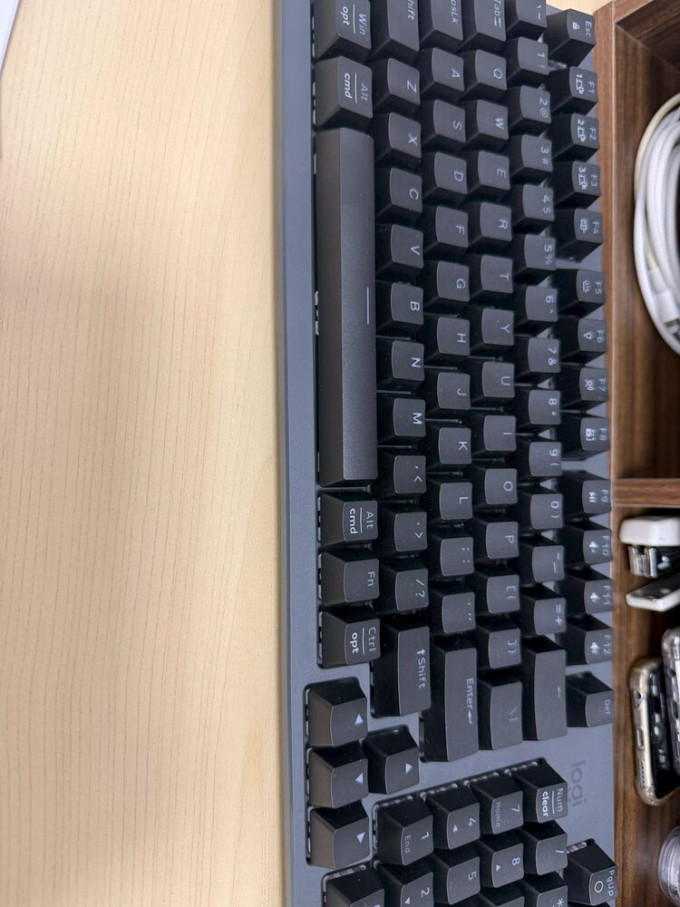 罗技键盘