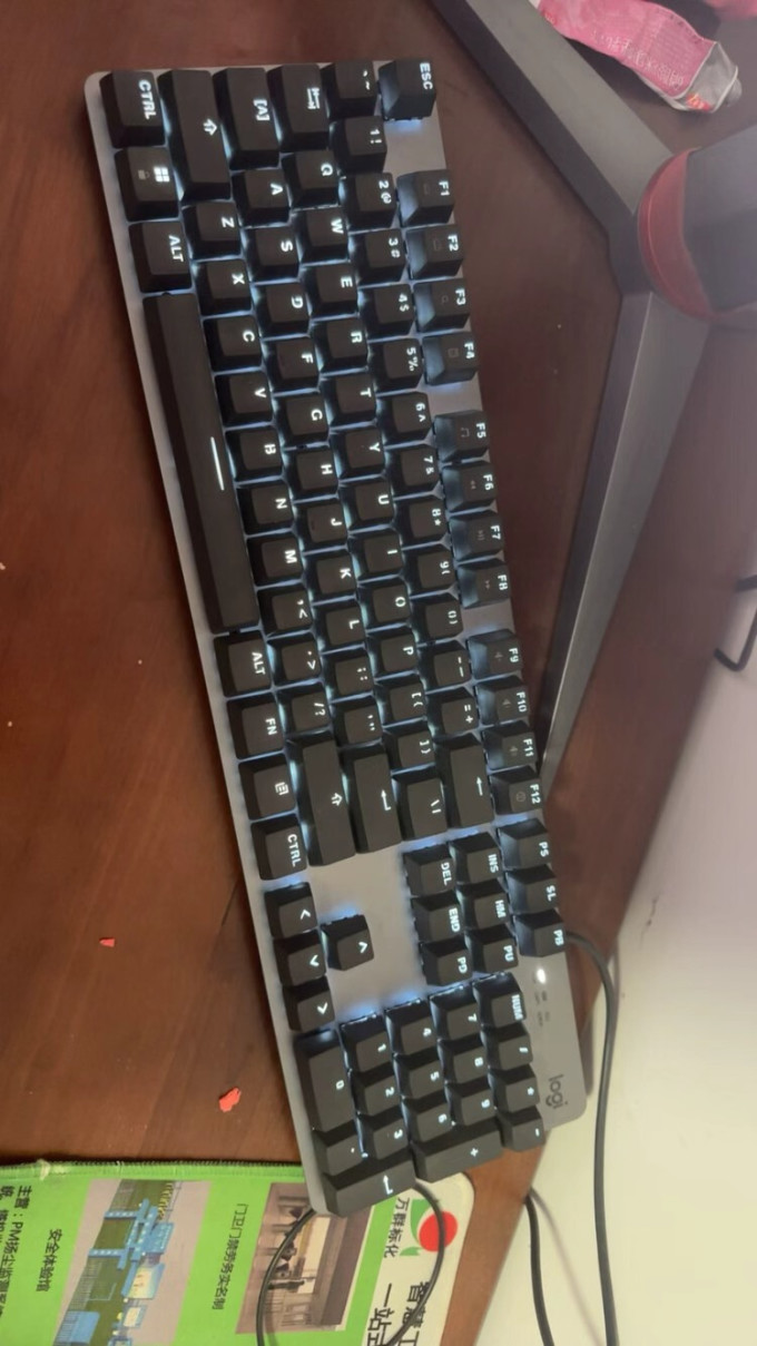 罗技键盘