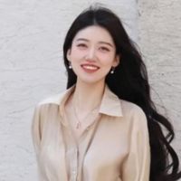 牛仔裤不兴了，夏天流行半裙+乐福鞋，洋气又显瘦，谁穿谁有气质