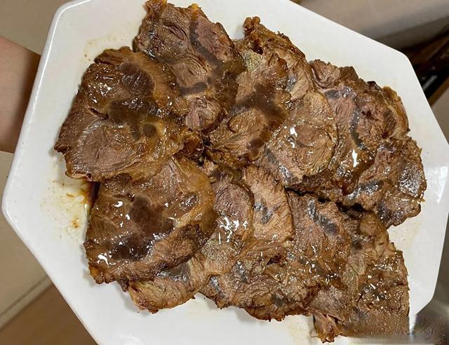 买牛肉，建议：少买牛腱子和牛腩，多买这3种，好吃不贵！