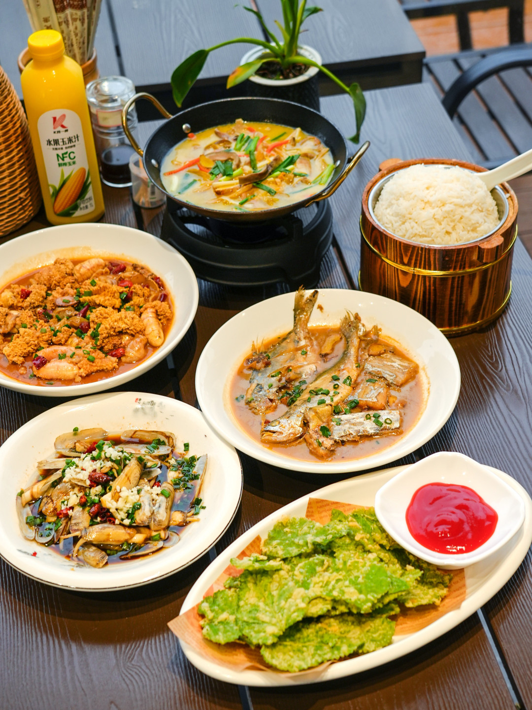 五一跟UP主吃遍浙江,我收回“美食荒漠”这句话