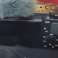 索尼ZV-E10相机：入门级的Vlog利器