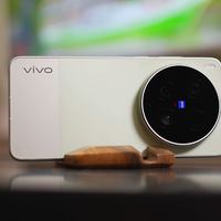 vivo X300 Ultra湿手秒开真靠谱？三类人不用抢首发