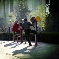 人老了，想少生病，记住这6句实在话，特管用