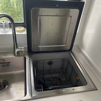 亲测水槽洗碗机和灶下洗碗机不同使用感受