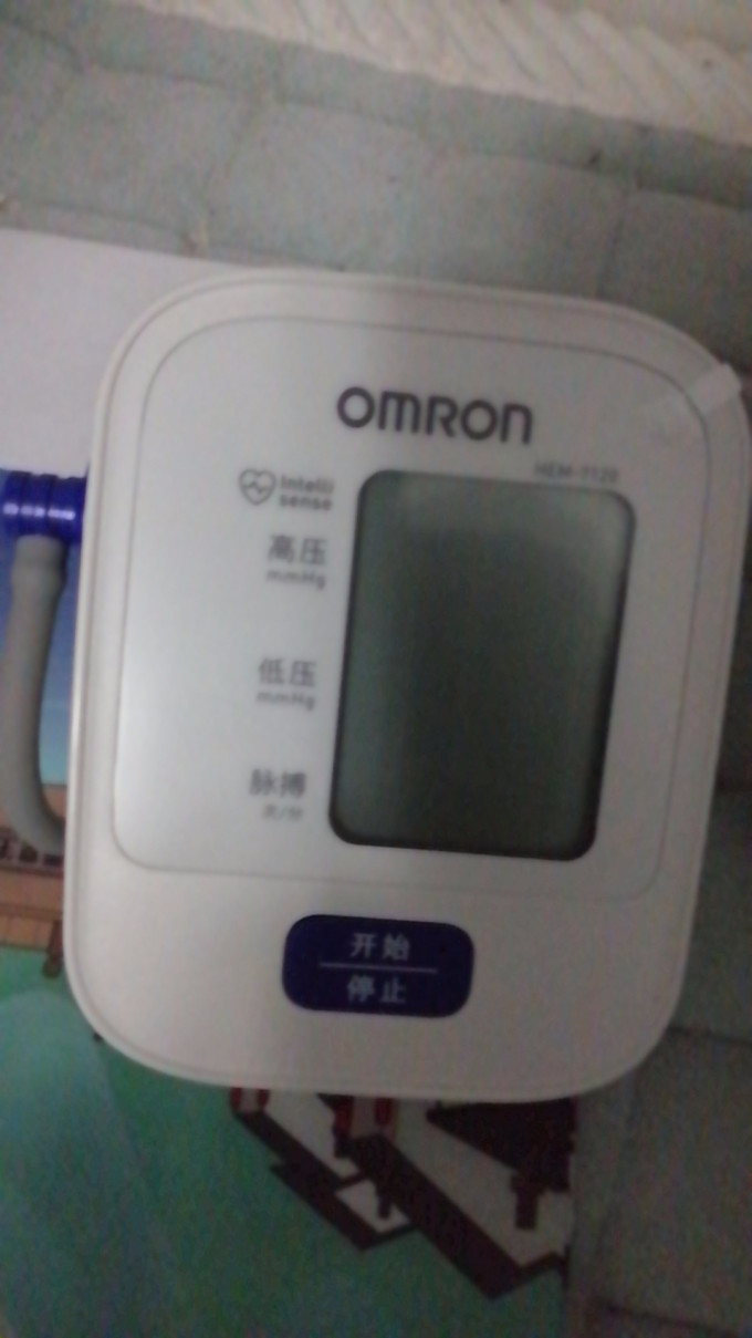 欧姆龙血压计