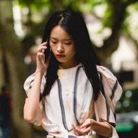 答应我：穿裙子别配丝袜了，太土！夏天这样穿显瘦时髦，还很洋气