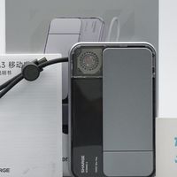 主动散热 + Qi2.2 快充，闪极飓风3磁吸移动电源评测
