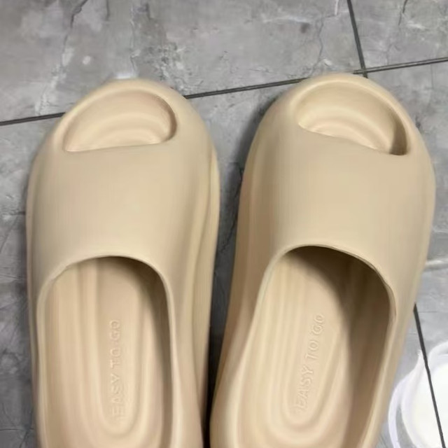 谁懂啊！夏天出门真的离不开一双百搭又好穿的运动拖鞋👡