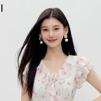 这条小飞袖碎花裙，是夏日写给我的一封情书💌