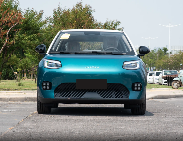 2026款埃安AION UT 320星辉版上市，限时价6.88万元起