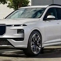 2026款宝马X7首发亮相！搭4.4T V8轻混零百4.7秒
