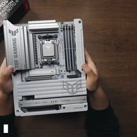 AMD背插显卡首测！蓝宝石RX 9070 XT开箱，装机新手也能秒变大神
