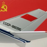 [昨日收藏店]苏联第1架宽体客机伊尔86 却没能成为其完美的收尾。JC wings1:400客机模型评测。音乐Tiny light钢琴版。酷狗 路边阿归