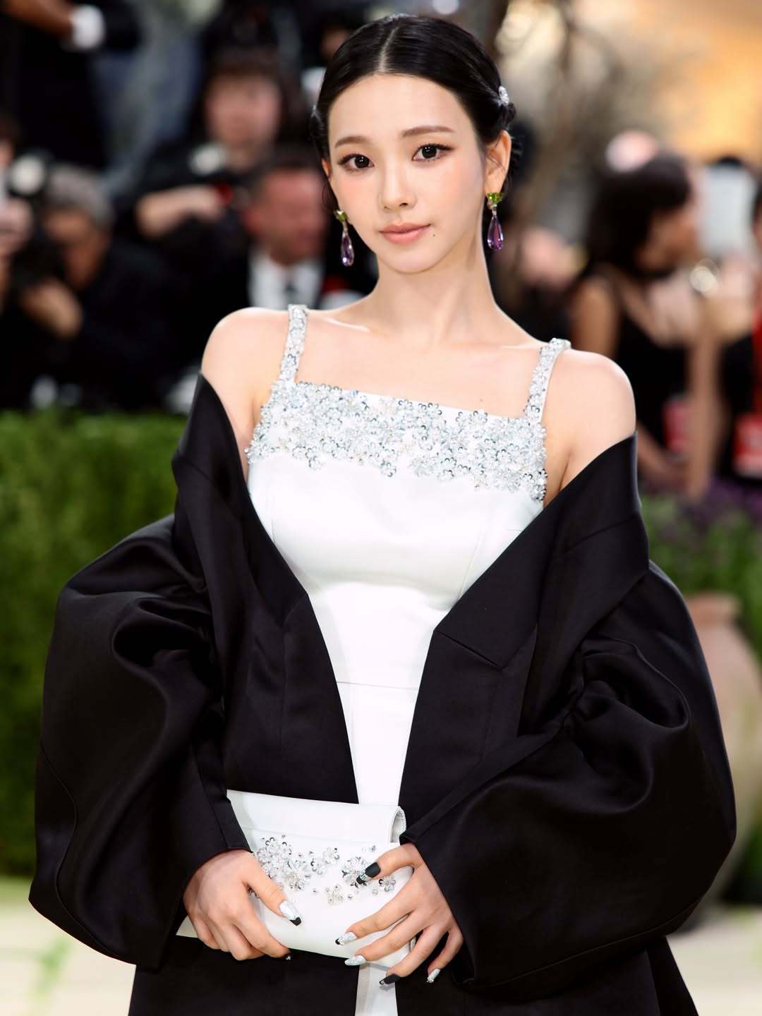 Met Gala上演神级艺术展：BLACKPINK合体，肯豆化身胜利女神