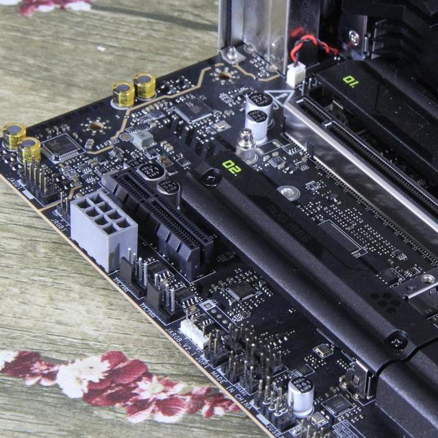 微星装机战《识质存在》，Ultra230F配5060Ti ，拿捏显存吞噬者！
