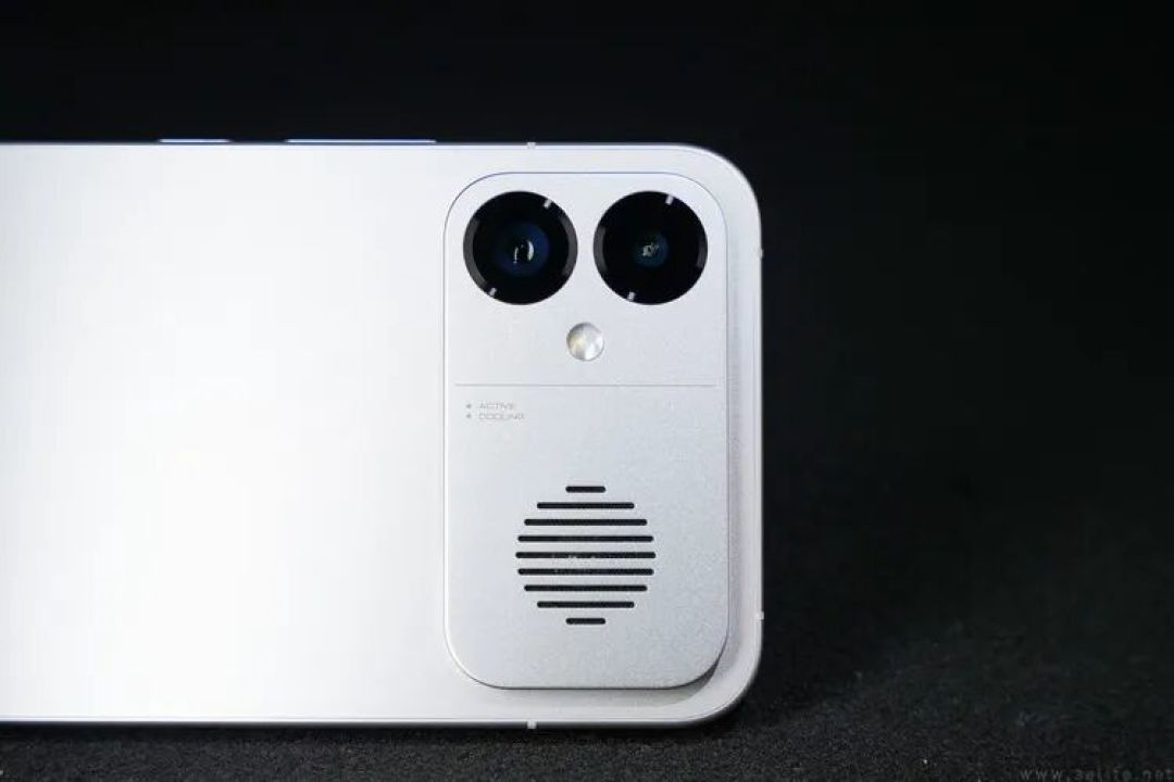 REDMI K90 Max评测:更纯粹的性能大魔王