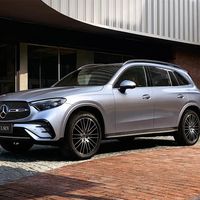 2.0T+48V轻混+9AT变速箱！2026款奔驰GLC，正式上市！