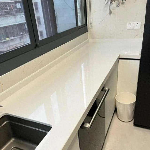 橱柜石英石台面，切记“6不选”，用过就知道有多爽