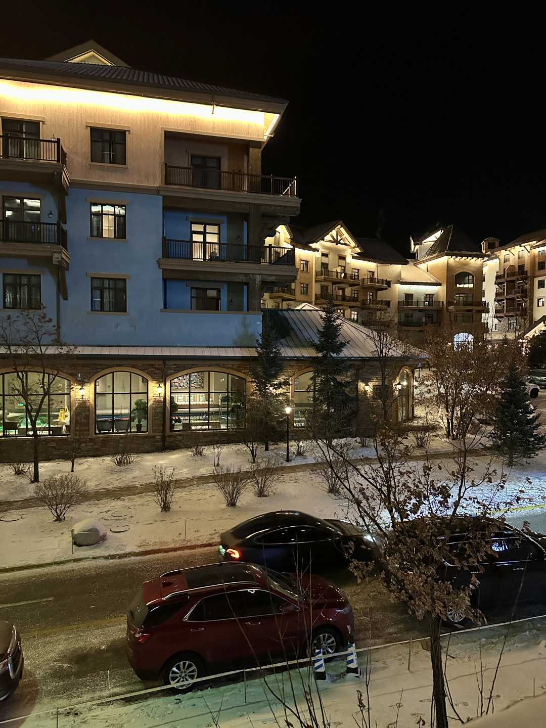 五一崇礼新玩法：跟着短剧打卡20个取景地，邂逅五月飞雪