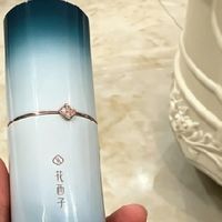 东方养肤防晒新标杆 花西子小黛伞解锁夏日清爽妆感