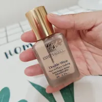 油皮夏天的神！DW粉底液焊在脸上的快乐谁懂