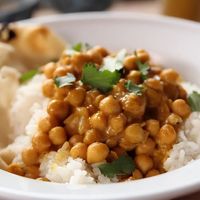 鹰嘴豆不降糖，但稳糖效果吊打燕麦黑豆——吃错方法反而升糖更快