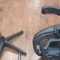 Herman Miller 赫曼米勒 Aeron 换气压杆