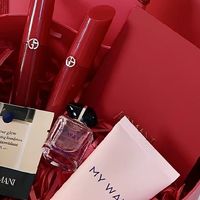 520送她唇间「玻璃海」✨ 阿玛尼银管唇膏