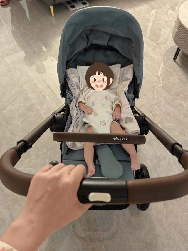 养娃选品全靠山姆和金牌月嫂-婴儿车拿下！