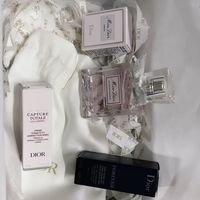 甜妹天菜！迪奥小姐花漾淡香水，送女友直接戳中少女心