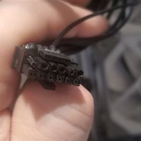 被16Pin接口坑惨了！同一人两块显卡烧接口：先是RTX 4090、再是RX 9070 XT