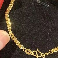 经典凤尾链设计黄金手链，百搭不失时尚