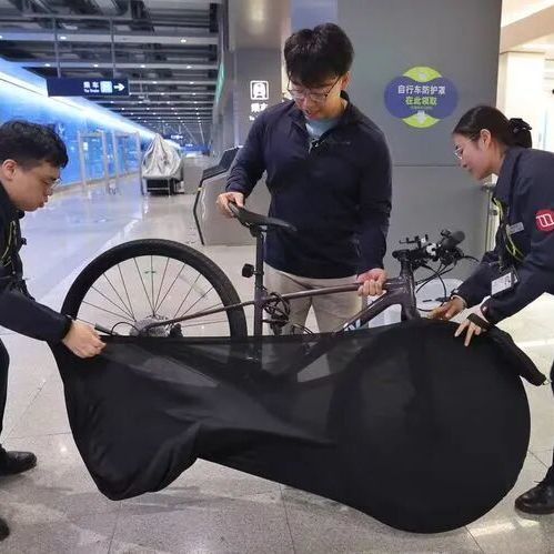北京部分地铁线试点“携自行车上地铁”！30元/次，网友吵翻了