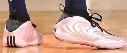 【NBA每日上脚】粉红柠檬水能喝也能穿！最美Harden10就是它？