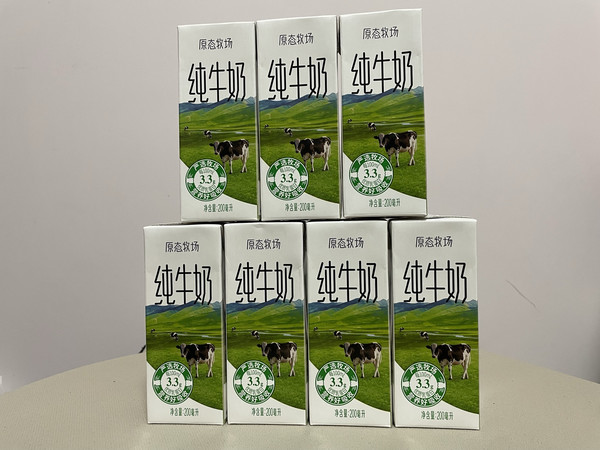 第一次尝试新希望，3.3g蛋白质，口味很正。