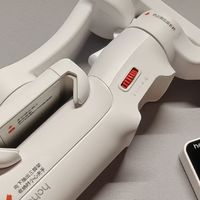 浩瀚V3 Ultra实测，1.22英寸屏+360°无限旋转，碾压旅拍痛点