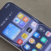 16GB+512GB，现在“适合打工人”的3款手机，售价不贵也能用五年