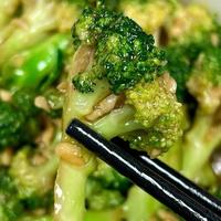 越吃眼睛越亮的菜,夏天使劲吃!一排毒、二明目、三助眠,别不懂