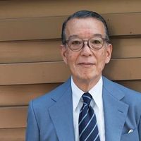 等你老了，尽量别穿短裤、染黑白发，看爷爷们这样打扮，有多高级