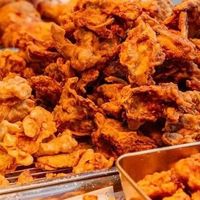 从鸡排哥到鸡柳大人，新晋网红小吃出现了