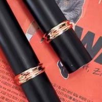 卡姿兰M31蜜豆烤奶：显气色不挑皮