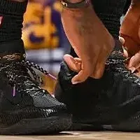 【NBA每日上脚】蒙面暴君谢幕！詹皇最后一场季后赛打完了？