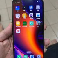 1499降至200多的LCD护眼手机，有6.5英寸LCD屏、天玑720、5000mAh电池、3.5mm耳机孔，支持SD卡扩展